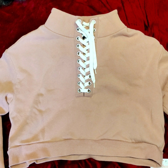 H&M small blush pink cropped sweater - Picture 2 of 2